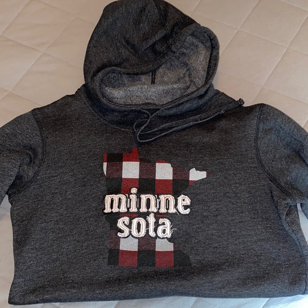 Minnesota sweatshirt